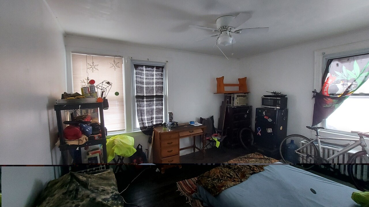 21039 90th Ave in Queens Village, NY - Foto de edificio