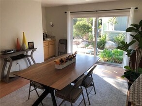 3445 Hollow Brook Cir in Costa Mesa, CA - Building Photo - Building Photo