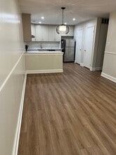 10702 Kings Riding Way, Unit T-1 in North Bethesda, MD - Building Photo - Building Photo