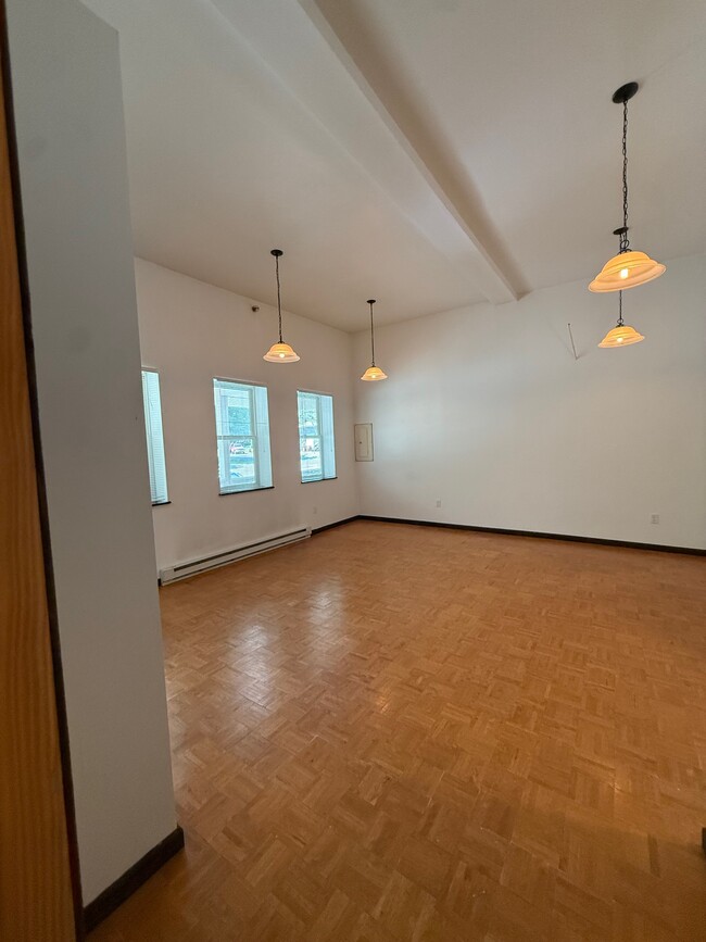 8385 Geneva St, Unit #2