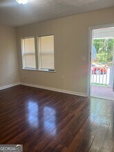 197 Holderness St SW in Atlanta, GA - Building Photo - Building Photo