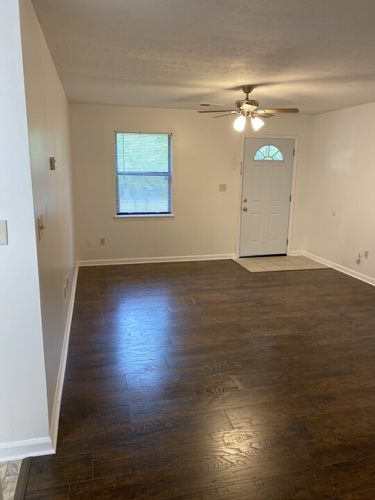 213 Bennet Circle, Unit A in Carrollton, GA - Building Photo