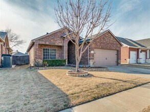 11017 Hawks Landing Rd in Haslet, TX - Building Photo - Building Photo