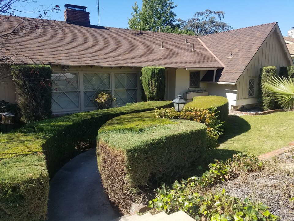 6228 Altura Ave in Glendale, CA - Building Photo