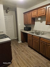 Room in Duplex on Stalcup Rd in Fort Worth, TX - Building Photo - Building Photo