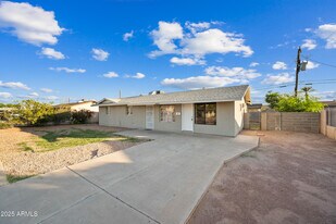 2057 E 10th St in Tempe, AZ - Building Photo