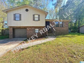3113 Cobblestone Dr in Birmingham, AL - Building Photo