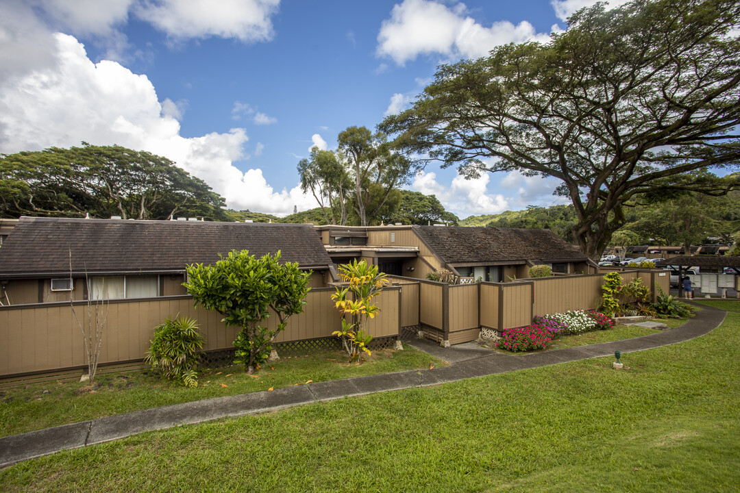 Clubview Gardens in Kaneohe, HI - Building Photo