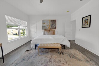 202 Oak St SE in Fort Walton Beach, FL - Building Photo - Building Photo