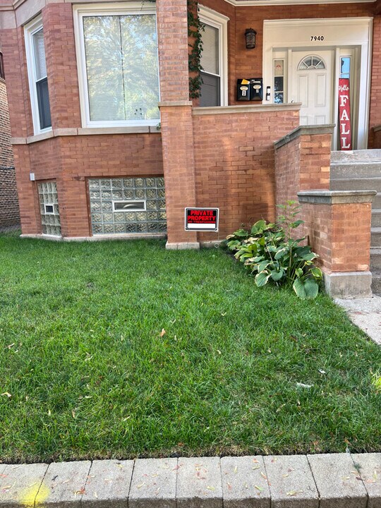 7940 S Green St in Chicago, IL - Building Photo