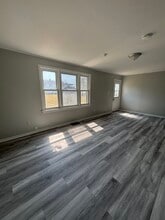 Very large 2 bedroom townhome in Picton in Prince Edward, ON - Building Photo - Building Photo