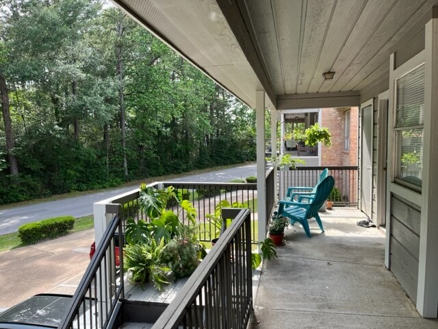 2401 Sycamore Ave, Unit B4 Photo