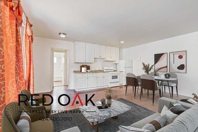 1352 N Las Palmas Ave in Los Angeles, CA - Building Photo - Building Photo