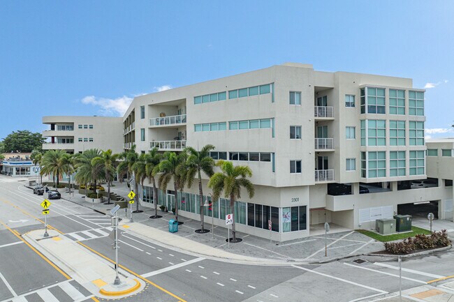 Island City Lofts in Wilton Manors, FL - Building Photo - Building Photo