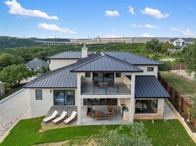 13701 Montview Dr in Austin, TX - Building Photo