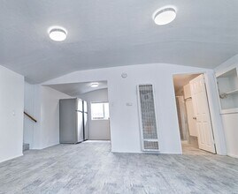 930 Camino Del Sur in Goleta, CA - Building Photo - Building Photo