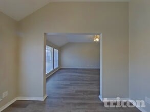 7501 Ashcroft Cir in Fort Worth, TX - Building Photo - Building Photo