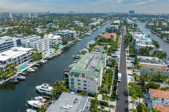 Landing at Las Olas in Fort Lauderdale, FL - Foto de edificio - Building Photo