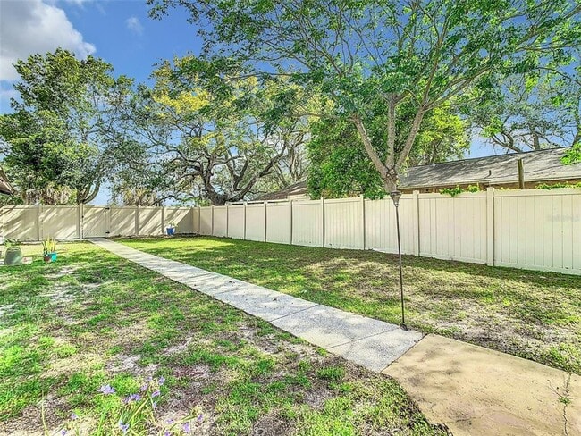 214 7th St N in Safety Harbor, FL - Building Photo - Building Photo