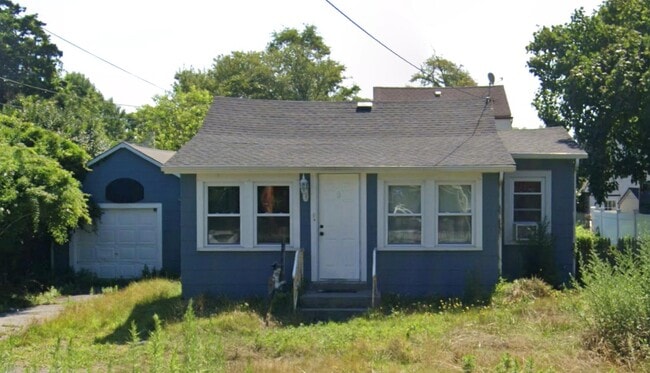 property at 59 Huguenot Dr