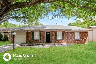 3025 Montclair Pl in Denton, TX - Building Photo