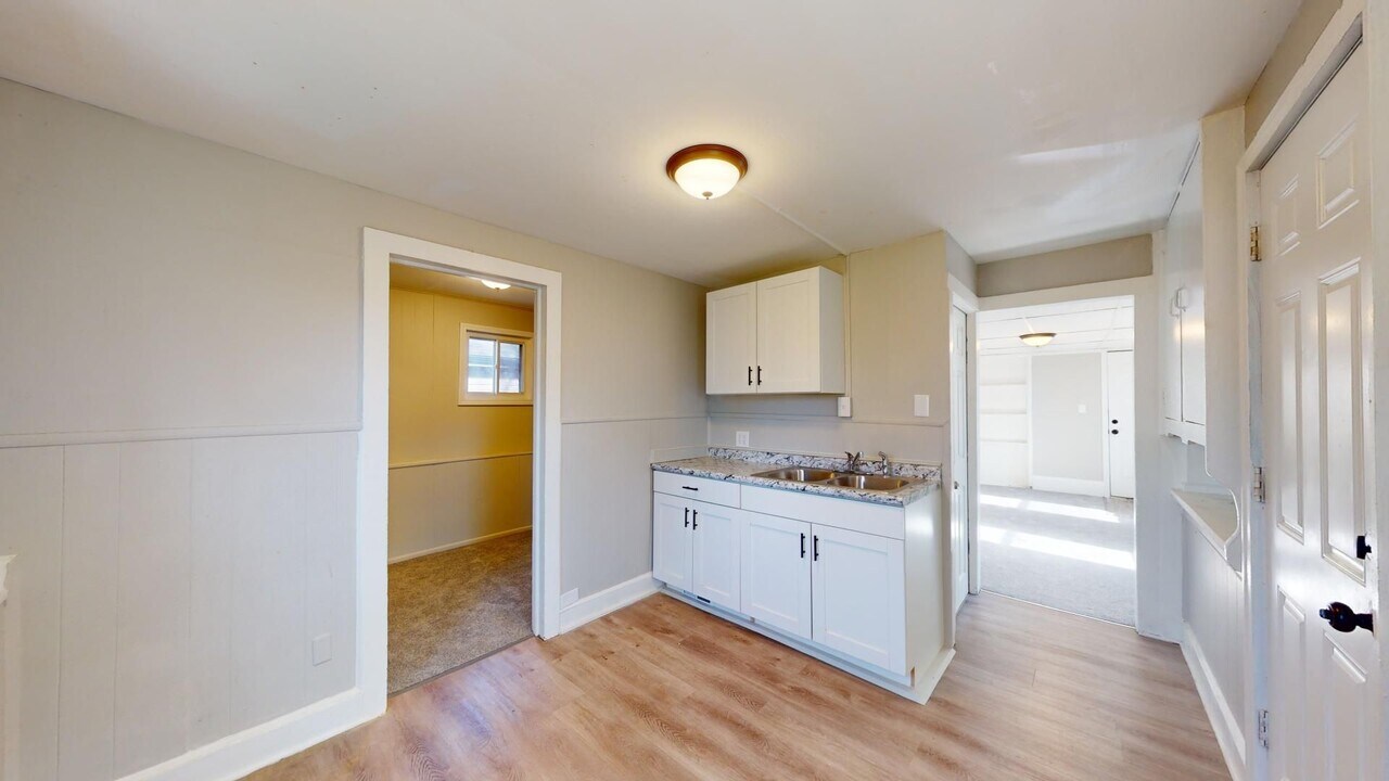 3344 W 30th St in Cleveland, OH - Building Photo