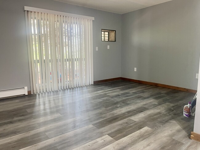 30 Windermere Ave, Unit 25
