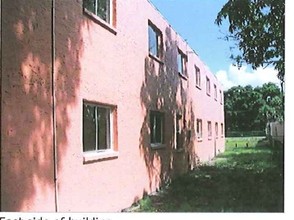 Lillie Steet Apartments in Ft. Myers, FL - Building Photo - Building Photo