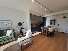 395 6th St in San Francisco, CA - Building Photo - Building Photo