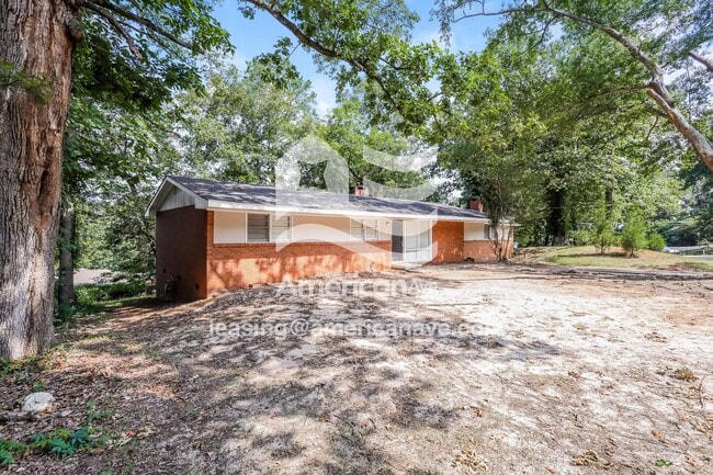 3965 Mosley Dr in Columbus, GA - Building Photo - Building Photo