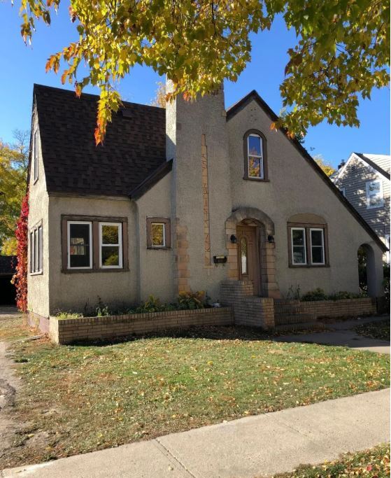 property at 512 Ann St