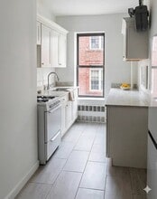 34 Ludlow St, Unit 14 in New York, NY - Building Photo - Building Photo