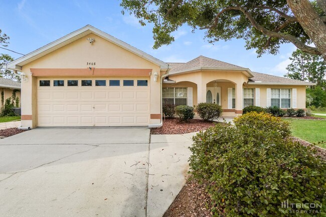 property at 3408 Montano Ave
