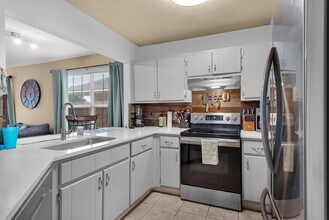 248 Terrance Ln in Mary Esther, FL - Building Photo - Building Photo