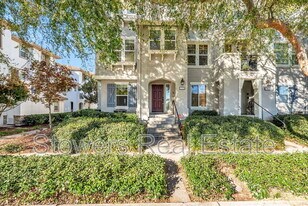 173 Heligan Ln in Livermore, CA - Building Photo