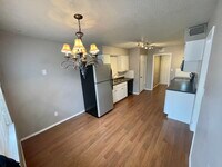 1801 E Lindsey St photo'