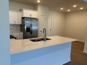 11407 N 161st Ct in Bennington, NE - Building Photo - Building Photo