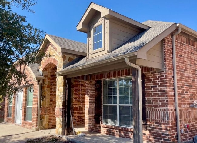 1208 Antoinette Dr in Princeton, TX - Building Photo - Building Photo