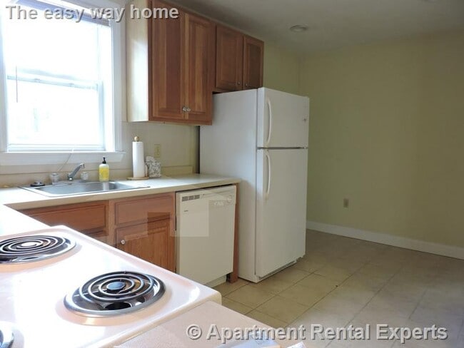 466 Green St in Cambridge, MA - Building Photo - Building Photo