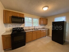 3004 English Ave in Columbia, SC - Building Photo - Building Photo