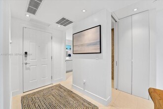 15713 Fisher Island Dr in Miami Beach, FL - Building Photo - Building Photo