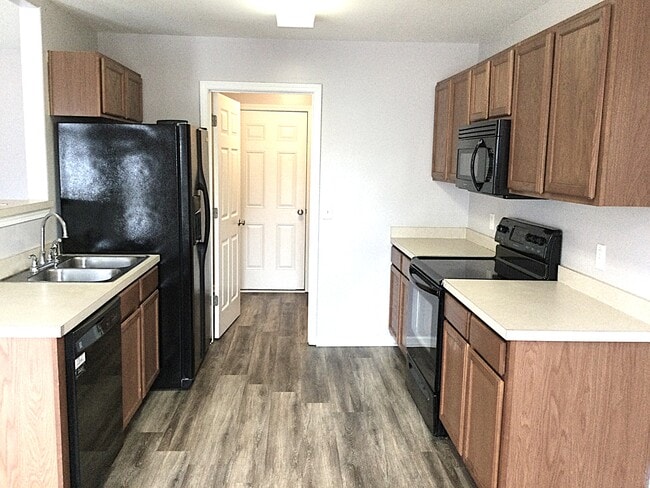 422 Sea Breeze Dr in Rincon, GA - Building Photo - Building Photo