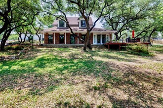 13750 High Sierra Rd in Austin, TX - Building Photo - Building Photo