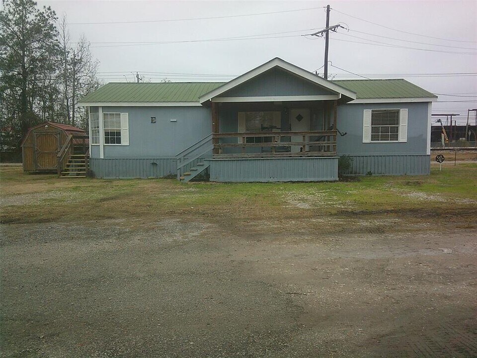 22433A Yancy Rd in Porter, TX - Building Photo