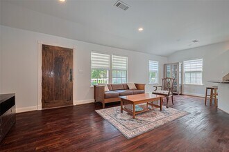 4110 Gramercy St in Houston, TX - Building Photo - Building Photo