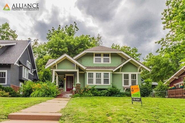 property at 208 S M.L.K. Jr Dr