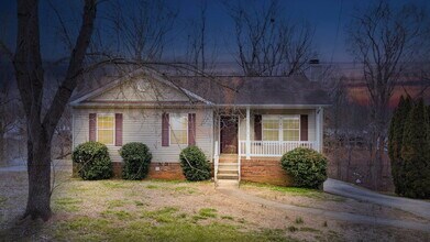 2708 Knob Ct in Clarksville, TN - Building Photo - Building Photo