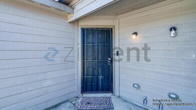 9836 Lanewell St in Houston, TX - Building Photo - Building Photo