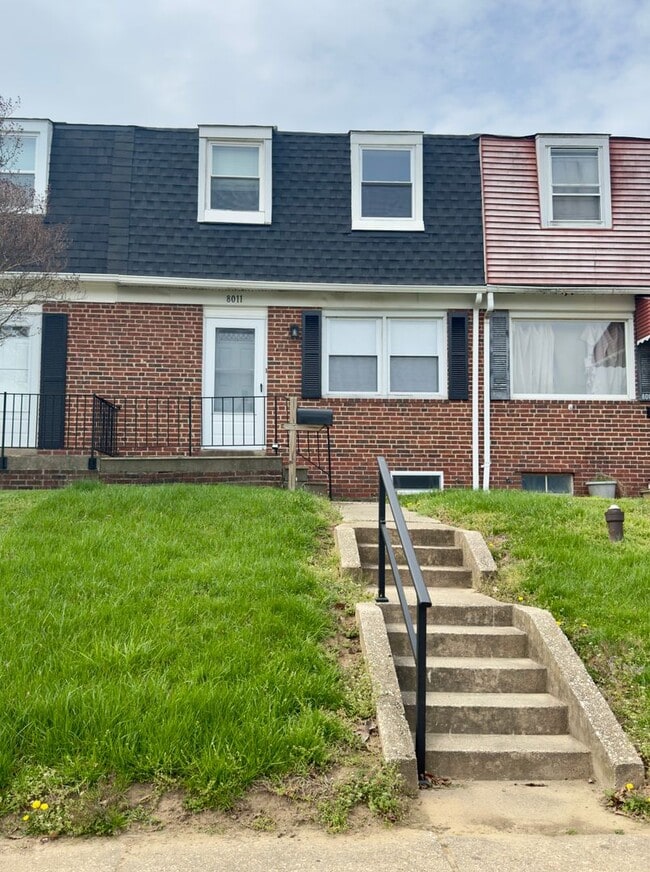 8011 Stratman Rd