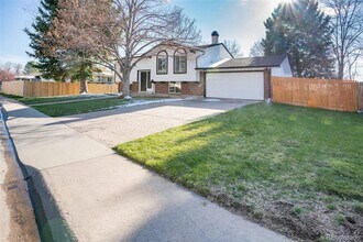 7373 E Fremont Dr in Centennial, CO - Building Photo - Building Photo